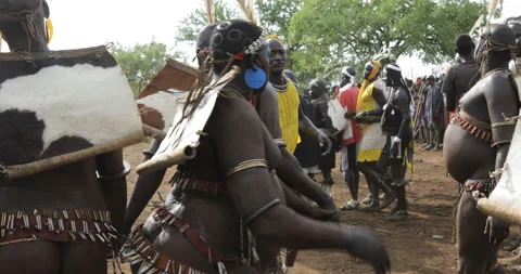 Tuy nhiên, lễ hội Ka'el vẫn được tổ chức hàng năm vào tháng 6, thể hiện sự đa dạng văn hóa và quan niệm phong phú về cái đẹp trên thế giới.(Ảnh: Pond5)