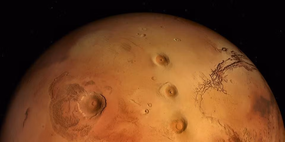 Nghiên cứu này mang lại hy vọng, dù những điều kiện trên Sao Hỏa rất khắc nghiệt và dễ biến đổi. Ngay cả khi tàu thăm dò Perseverance không tìm thấy dấu hiệu của sự sống, phát hiện này vẫn mở ra khả năng mới về sự tồn tại của sự sống dưới băng trên Sao Hỏa.(Ảnh: Pin page)