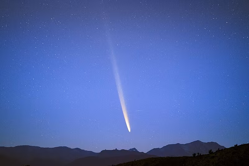 Một sự kiện thiên văn học đặc biệt đang đến gần khi sao chổi C/2023 A3 Tsuchinshan–ATLAS sẽ tiến đến gần Trái Đất nhất vào hôm nay (12/10). Đây là cơ hội hiếm hoi để người yêu thiên văn học trên toàn thế giới chiêm ngưỡng một hiện tượng kỳ diệu từ không gian sâu thẳm.(Ảnh:Wikipedia)