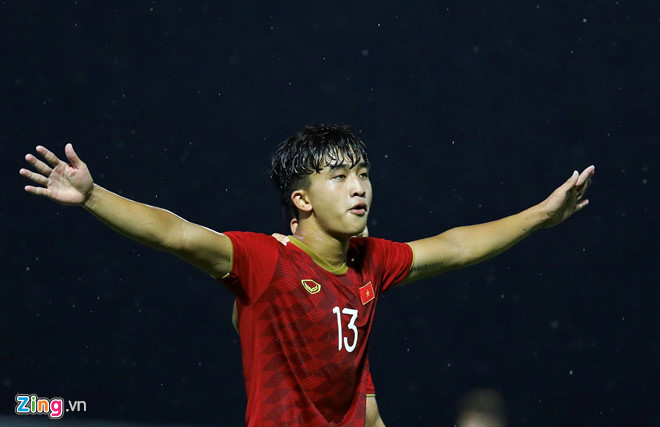 'Tien dao hot boy' khoe clip day thi thanh cong nhan sinh nhat 19 tuoi