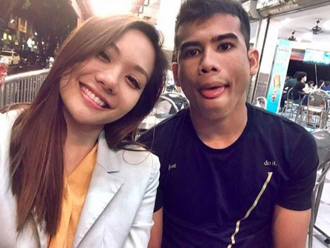 Trước đó, hồi tháng 8 hai người bị phát hiện thường xuyên hẹn hò và 'thả thính' nhau trên mạng xã hội Instagram.