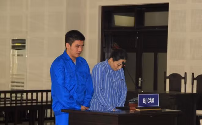 Kieu nu xinh dep Quang Tri vao tu ra toi vi... buon du thu