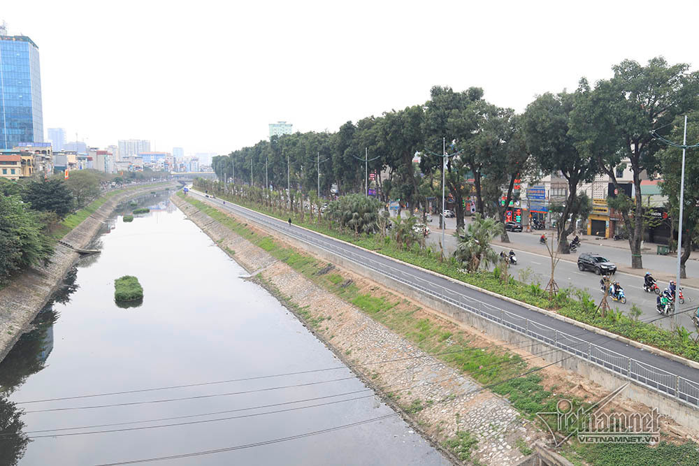 Duong di bo ven song To Lich: Dep nhung khong o duoc lau vi...thoi!