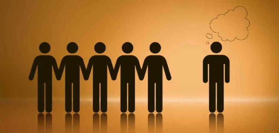 Trong những năm qua, dư luận thế giới từng xôn xao trước một số trường hợp người giống người một cách khó tin.