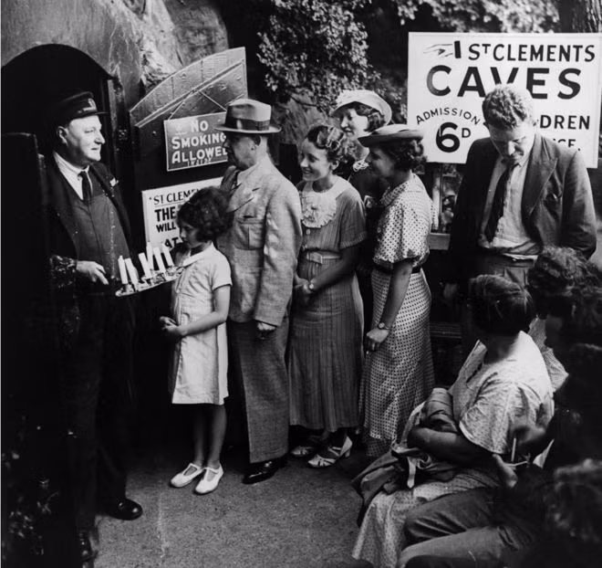 Theo các chuyên gia, Chislehurst không phải là hang động tự nhiên mà do con người tạo ra.