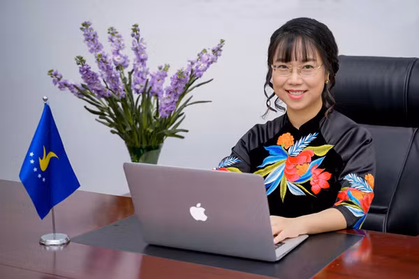 Hoc bong Vingroup: Co hoi du hoc cho nhan tai KHCN