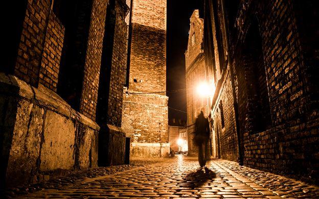 Cảnh sát Anh từng liệt Aaron Kosminski vào danh sách những nghi can và bị bắt giữ để điều tra những vụ án mạng do Jack đồ tể gây ra.