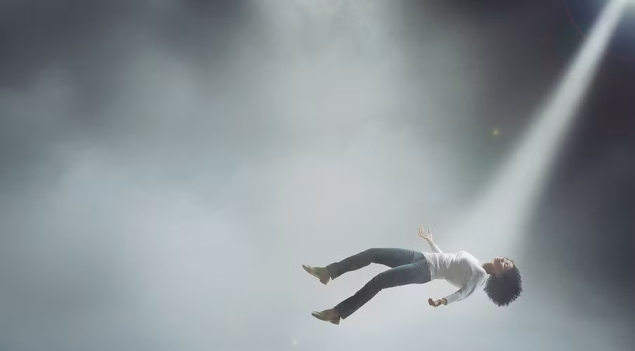 Catherine có một khoảng thời gian ở bên Chúa trước khi Người đưa cô trở lại cuộc sống thực tại.