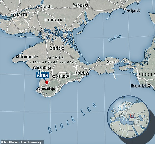 Hiện hàng trăm cổ vật được khai quật trong mộ của công chúa được trưng bày tại Hà Lan.