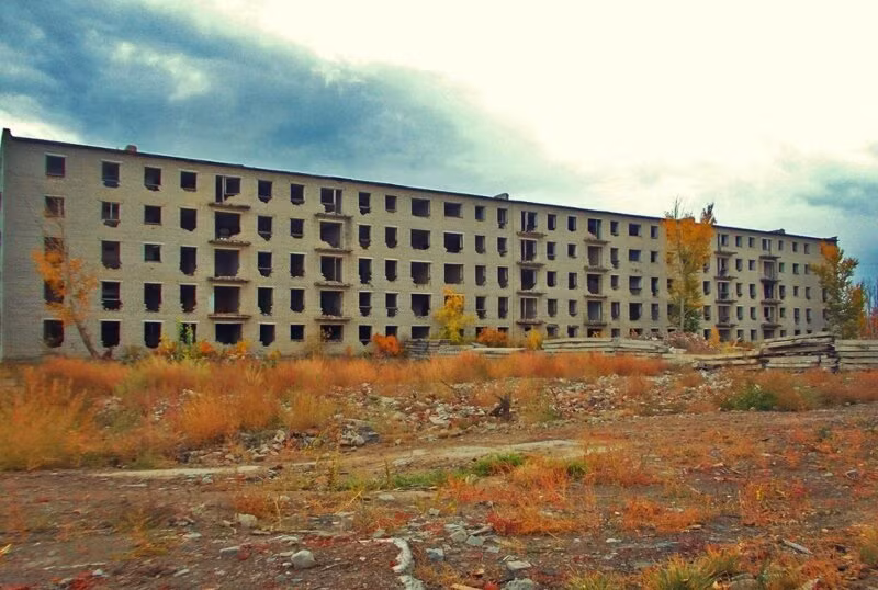 Đến năm 1989, vụ thử hạt nhân cuối cùng được thực hiện ở Semipalatinsk. Hai năm sau, bãi thử Semipalatinsk chính thức dừng hoạt động. Kể từ đó, khu vực này trở thành địa điểm heo hút, vắng bóng người do mức độ phóng xạ cao. Video: Mỹ rút khỏi hiệp ước hạt nhân INF với Nga (nguồn: VCT14)