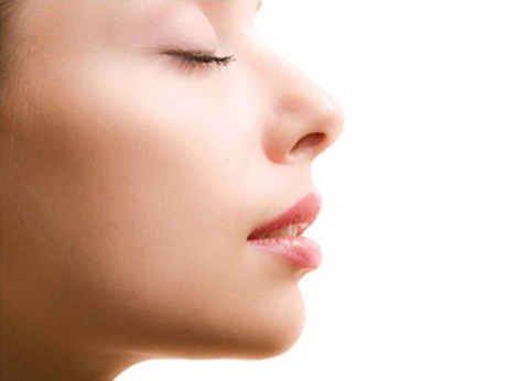 Mũi của con người có thể ghi nhớ 50.000 mùi hương khác nhau.