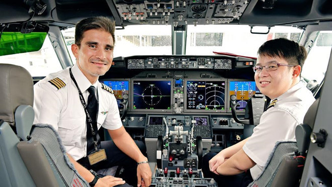Ngoài ra, họ còn được nhận trợ cấp năng suất với số tiền 3.800 USD sau 70 giờ bay của mỗi tháng. Ảnh: NT News.