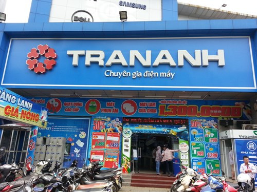 Tiep thi bang mau bikini, Tran Anh bi phat 40 trieu dong