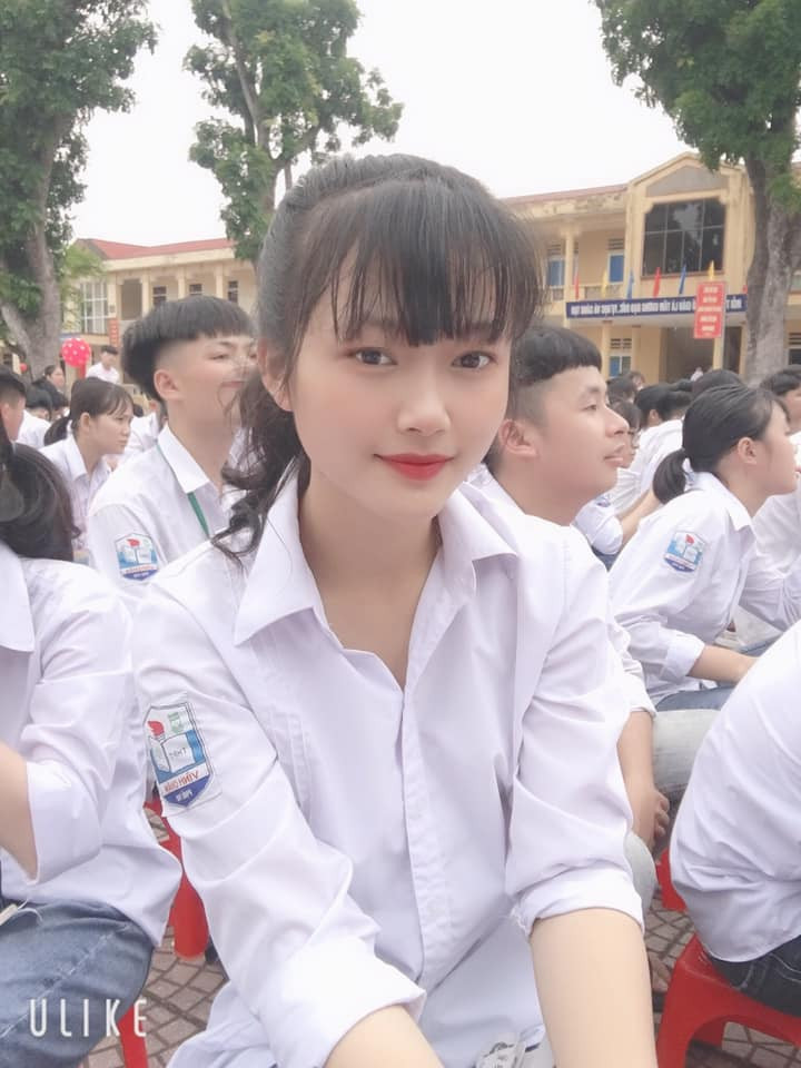 Các môn thi còn lại của Thu Hường đều đạt điểm cao như Toán 8, Ngữ văn 8,25.