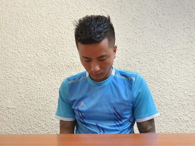  5. Bắt nghi phạm trộm 350 cây vàng: Phòng Cảnh sát hình sự, Công an thành phố Hà Nội, ngày 23/8 cho biết đã bắt giữ Nguyễn Tiến Hân (30 tuổi, trú thôn Bãi Thụy, xã Đồng Tháp, huyện Đan Phượng, Hà Nội). Hân là người trộm 350 cây vàng tại tiệm vàng Tuấn Đạt thuộc phường Quang Trung, thị xã Sơn Tây. 