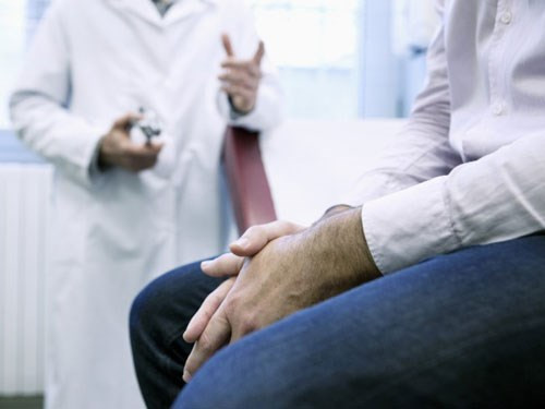 Cậu nhỏ bị gãy khi cương cứng là trường hợp cực kỳ nguy hiểm, do vậy, hãy cẩn thận trong mọi trường hợp.