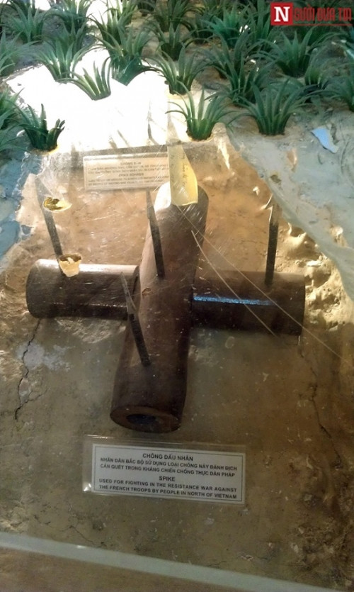 Chông dấu nhân – một loại bẫy được nhân dân Miền Bắc dùng để chiến đấu với quân Pháp thời kỳ 1945 – 1954.