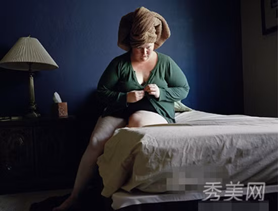 Thay vào đó, hãy kiểm tra cảm giác vừa vặn của quần áo để nhận biết sự thay đổi của cơ thể. Khi bạn lắng nghe cơ thể thường xuyên, việc duy trì một cơ thể khỏe mạnh thực ra không khó.