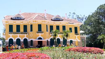 Nhung chuyen ly ky trong dinh thu cua Ngo Dinh Diem