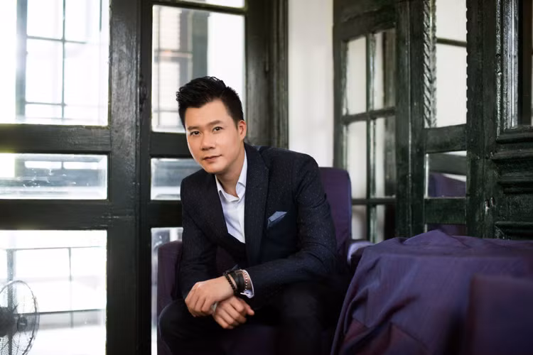 Quang Dung tung single moi dung ngay sinh nhat 40 tuoi-Hinh-4