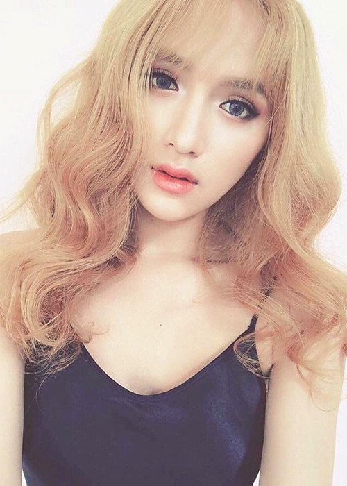 Diện mạo mới mẻ của giọng ca trưởng thành từ Vietnam Idol khiến nhiều người hâm mộ bất ngờ.