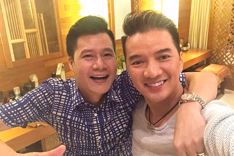 Sao Viet tung bung tham gia tiec sinh nhat Quang Dung-Hinh-12