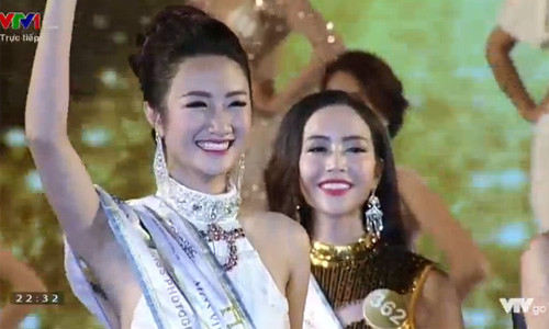 Thu Ngan dang quang Hoa hau ban sac Viet toan cau 2016-Hinh-3
