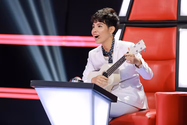 The Voice Kids 2016 Noo Phuoc Thinh ap dao Dong Nhi-Hinh-4