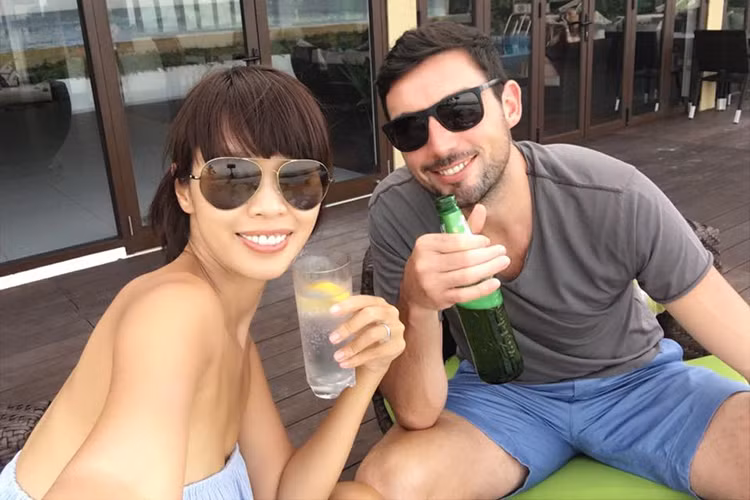 Vo chong Ha Anh hanh phuc trong tuan trang mat o Maldives-Hinh-7