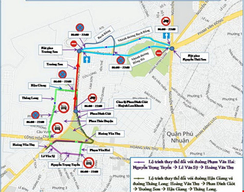 Cam o to theo gio quanh san bay Tan Son Nhat