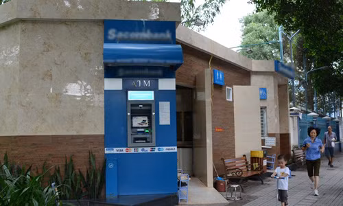 TP HCM xem xet xay nha ve sinh “5 sao” gia 900 trieu