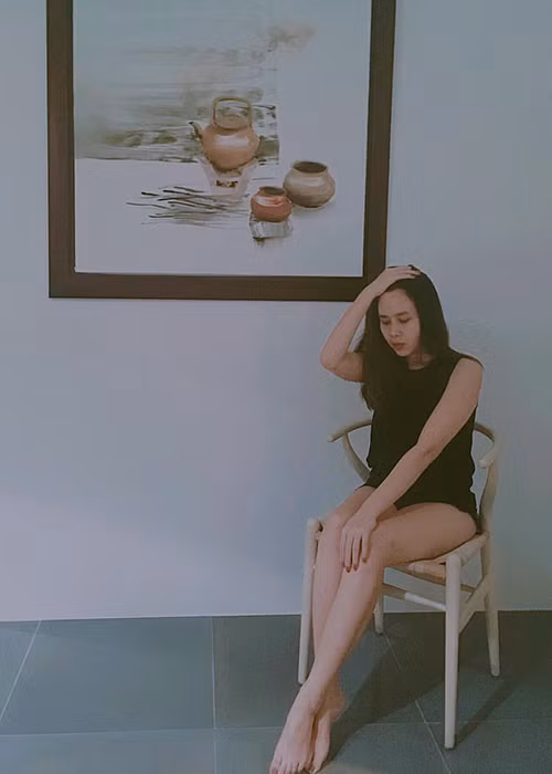 Thậm chí, bà xã nhạc sĩ Hồ Hoài Anh còn được khen ngợi ngày càng trẻ trung, quyến rũ sau lần sinh nở thứ 2.