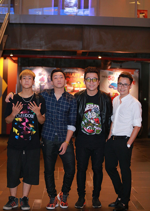 Ly Hai Minh Ha vui ve di xem phim kinh di-Hinh-4