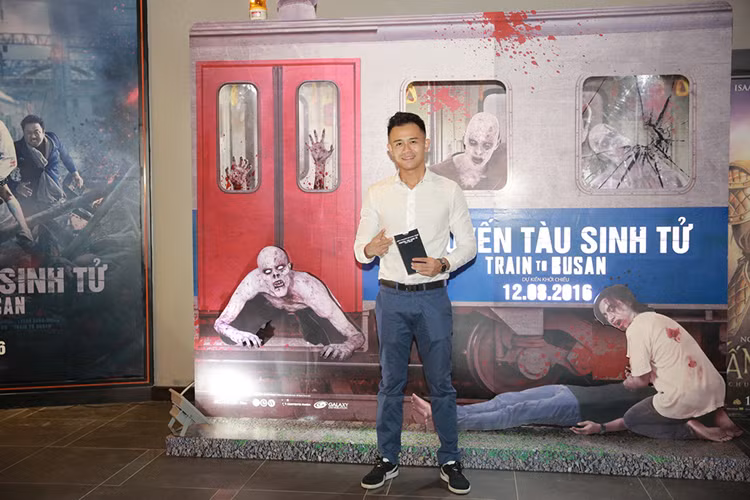 Ly Hai Minh Ha vui ve di xem phim kinh di-Hinh-10