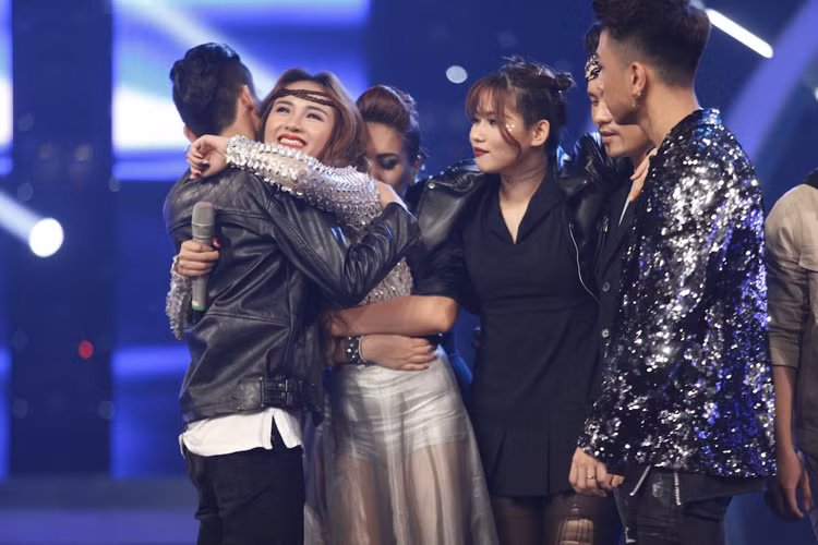 Kết thúc Gala 3, Thảo Nhi, Janice Phương, Quang Đạt, Tùng Dương, Minh Trị, Việt Thắng và Bá Duy đã xuất sắc có mặt trong nhóm thí sinh an toàn còn Thanh Huyền là thí sinh phải ra về.