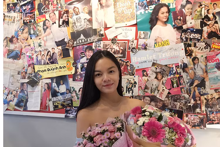 Ngày 24/8 vừa qua, Phạm Quỳnh Anh đã đón sinh nhật lần thứ 32 cùng gia đình, bạn bè và người hâm mộ.