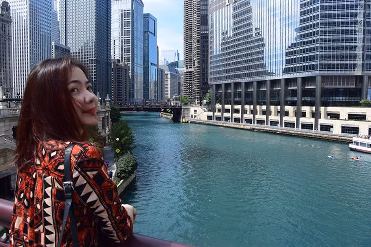 Vo chong Ai Chau Huynh Dong tinh tu o troi Tay-Hinh-8