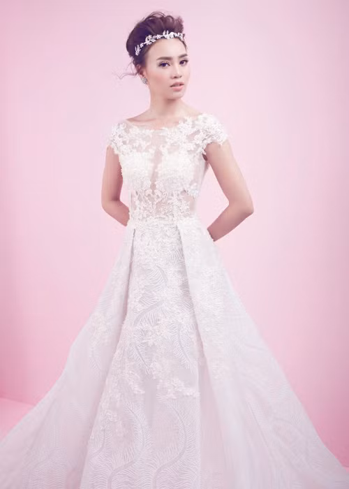 Ninh Duong Lan Ngoc dep mong manh trong trang phuc co dau-Hinh-7