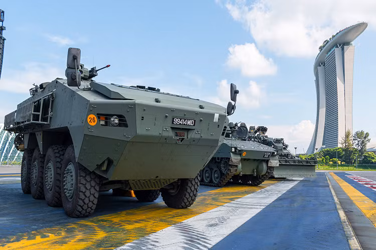 Có thể nói, Belrex PCSV là một xe bảo đảm hậu cần tương đối đa dụng. Nó có thể thực hiện tốt nhiều loại nhiệm vụ khác nhau và có khả năng tác chiến ở nhiều loại địa hình, điều kiện chiến đấu phức tạp. Dự kiến, Belrex PCSV sẽ được Bộ Quốc phòng Singapore chính thức đưa vào biên chế cho lực lượng Lục quân nước này từ cuối năm 2018. Nguồn ảnh: MaphotoSG.