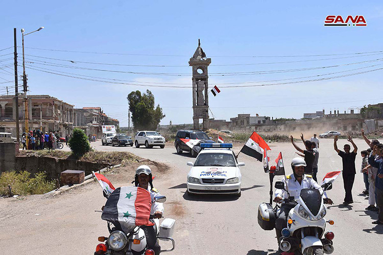 Chiến thắng quan trọng khác của Quân đội Syria trong tháng 5 này là tại Bắc Homs, khi quân đội chính phủ lần lượt giải phóng và tái lập quyền kiểm soát tại một loạt các thành phố và thị trấn quan trọng tại Homs sau các thỏa thuận đổi đất lấy tự do với quân nổi dậy. Ảnh: SANA.