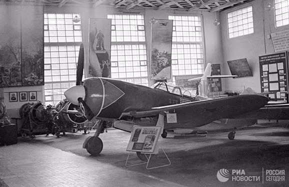 Khiep dam top 5 chien dau co bay nhanh nhat trong CTTG 2-Hinh-2