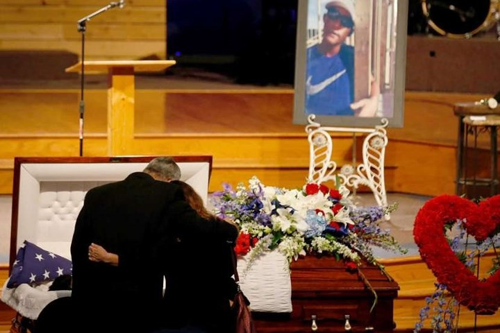 Garcia ra đi để lại cho người thân và bè bạn bao nỗi tiếc thương (ảnh: Brett Coomer).