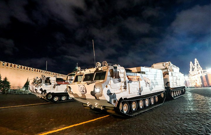 Tổ hợp tên lửa phòng không tầm ngắn Pantsir-SA, biến thể Pantsir-S1 đặc biệt dành cho chiến trường Bắc Cực của Quân đội Nga. Nguồn ảnh: TASS.