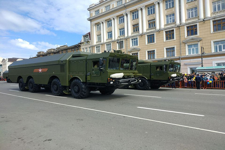 Kế đến là các tổ hợp tên lửa phòng thủ bờ biển Bastion-P của Hạm đội Thái Bình Dương. Nguồn ảnh: Bộ Quốc phòng Nga.