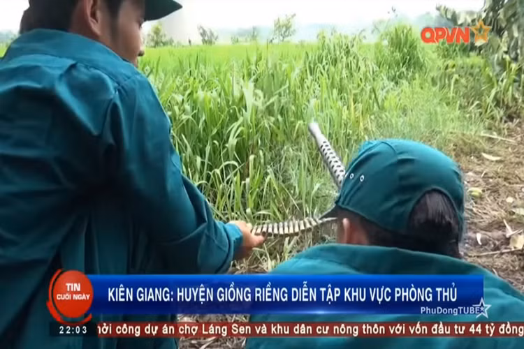 Theo đó mẫu súng máy trên chính là khẩu M1919 Browning do thiết kế sư cùng tên John M. Browning thiết kế từ năm 1919 và được sử dụng rộng rãi trong Quân đội Mỹ và các nước Đồng Minh trong Chiến tranh Thế giới thứ 2, Chiến tranh Triều Tiên và sau đó là Chiến tranh Việt Nam. Nguồn ảnh: QPVN.