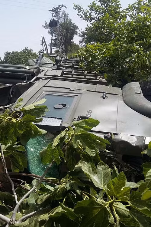 Dựa trên bản đồ khu vực diễn ra vụ tai nạn được liveuamap công bố thì tổ hợp Pantsir-S1 gặp sự cố gần Baniyas hiện do quân đội Syria kiểm soát và chỉ cách căn cứ không quân Khmeimim của Nga hơn 20km về phía bắc. Nguồn ảnh: liveuamap.