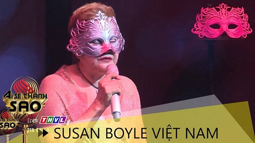 Bà Bình trong cuộc thi ca hát trên truyền hình