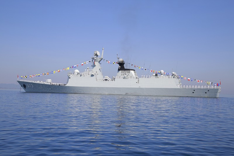 Tàu các nước tham gia duyệt binh.