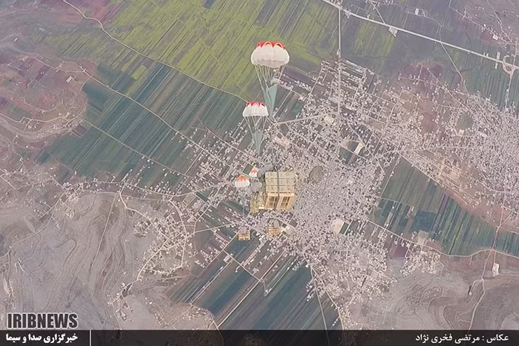 Theo đó hầu hết các nhóm phiến quân và quân nổi dậy ở Syria đều được Washington hậu thuẫn nhằm lật đổ chính quyền của Tổng thống Syria Bashar al-Assad trong hơn 7 năm qua và giờ đây lực lượng này chỉ còn kiểm soát được khoảng 10% diện tích lãnh thổ ở miền Bắc Syria chủ yếu ở tỉnh Idlib. Nguồn ảnh: IRIB.