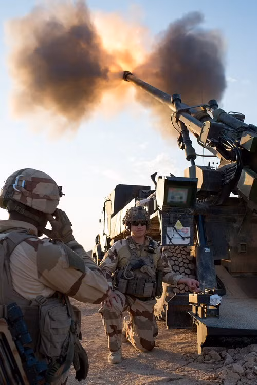 Hình pháo tự hành Caesar của Pháp tham chiến tại Syria. Nguồn ảnh: liveuamap.com.